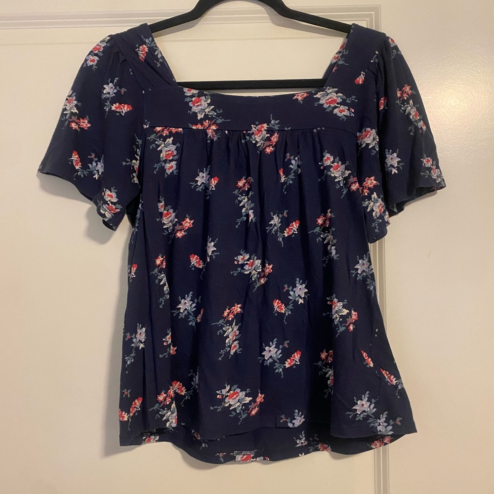 Lucky Brand Square Neck Short Sleeve Navy Blue Floral Top